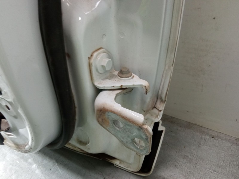 Recambio de puerta delantera izquierda para ford ecosport 1.0 ecoboost referencia OEM IAM 2400874  