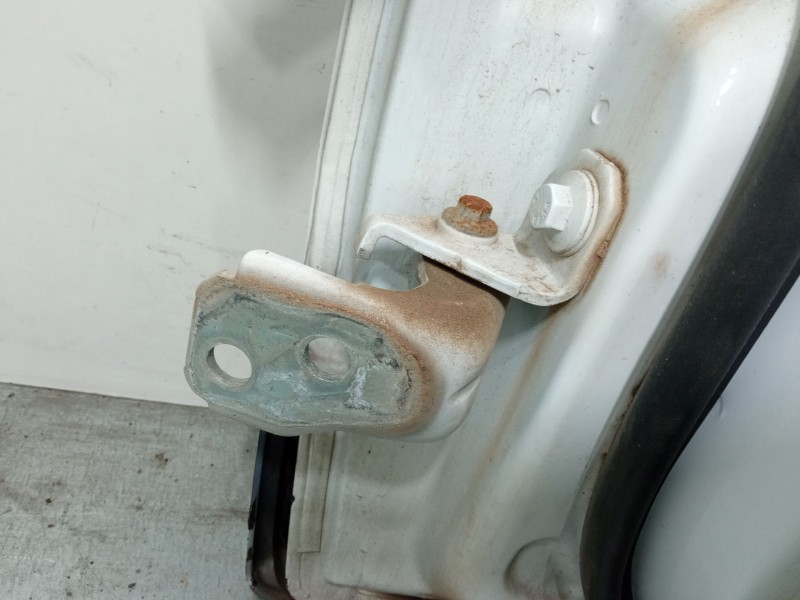 Recambio de puerta delantera derecha para ford ecosport 1.0 ecoboost referencia OEM IAM 2400873  