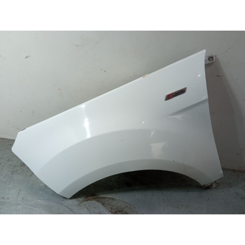 Recambio de aleta delantera izquierda para ford ecosport 1.0 ecoboost referencia OEM IAM 2205421 GN15N16016BA 