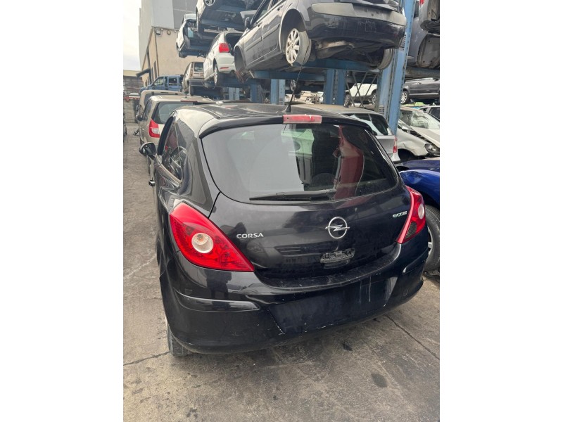 opel corsa d (s07) del año 2010