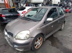 toyota yaris (_p1_) del año 2002