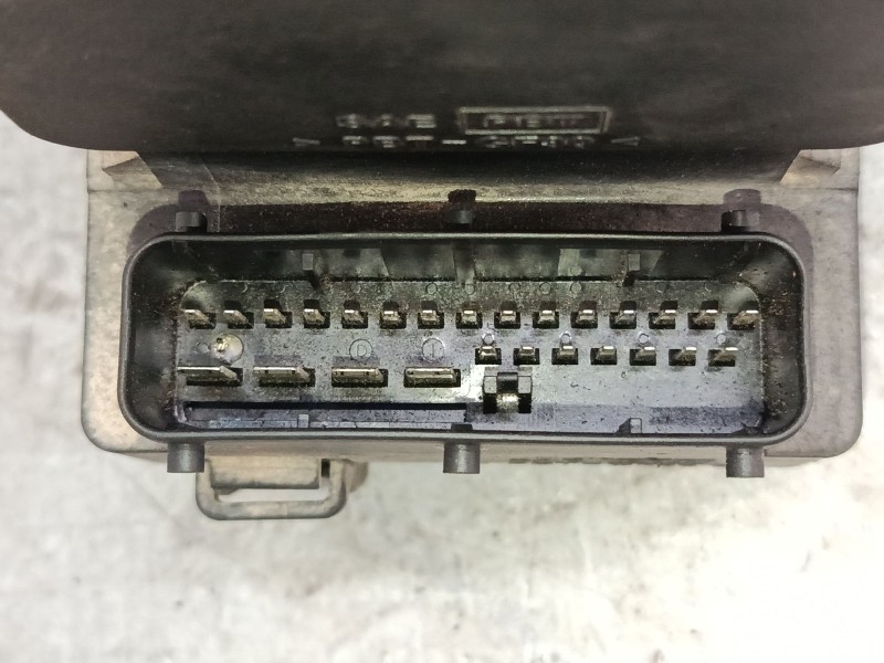 Recambio de abs para honda civic vii hatchback (eu, ep, ev) 1.6 i (ep2, eu8, eu6) referencia OEM IAM 11000041690 0265216895 