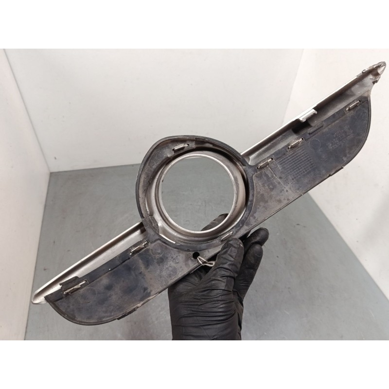 Recambio de alojamiento faro antiniebla derecho para porsche cayman (987) s 3.4 referencia OEM IAM 98750572400  