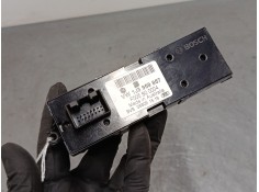 Recambio de mando elevalunas delantero izquierdo para volkswagen golf iv (1j1) 1.9 sdi referencia OEM IAM    2