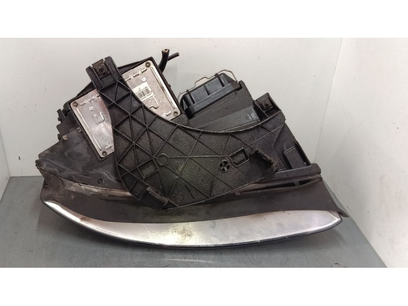 Recambio de faro izquierdo para audi a4 b6 avant (8e5) 1.9 tdi referencia OEM IAM 8E0941029Q  