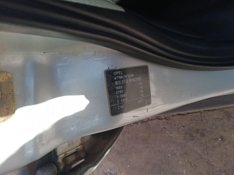 opel astra g hatchback (t98) del año 2001