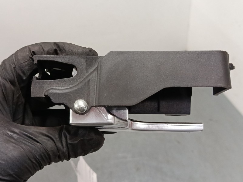 Recambio de maneta interior puerta delantera izquierda para ford focus ii (da_, hcp, dp) 1.6 ti referencia OEM IAM 3M51R22601  