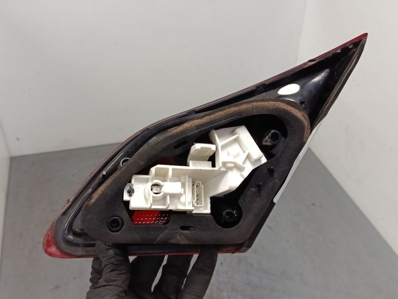 Recambio de piloto trasero porton izquierdo para opel astra j (p10) 1.7 cdti (68) referencia OEM IAM   
