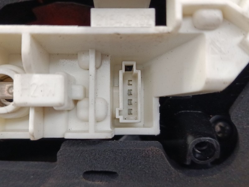 Recambio de piloto trasero porton izquierdo para opel astra j (p10) 1.7 cdti (68) referencia OEM IAM   