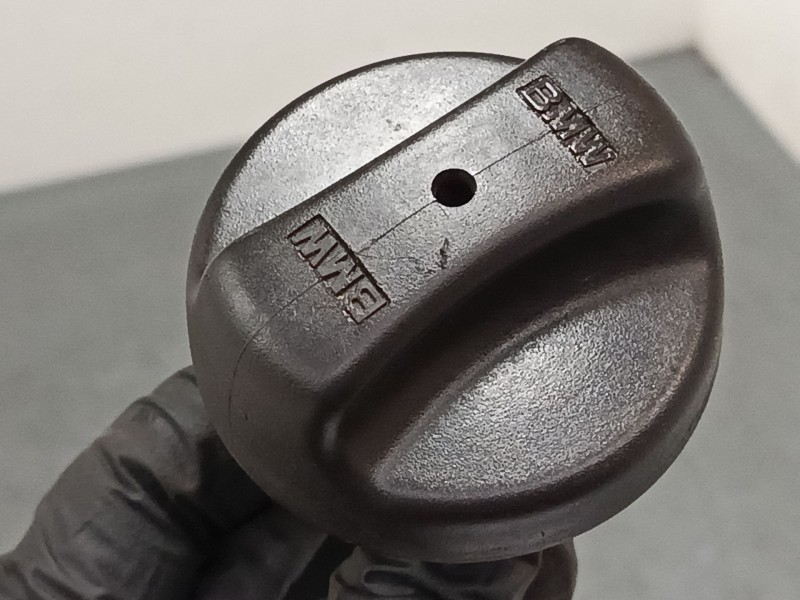 Recambio de tapon combustible para bmw 5 (e60) 523 i referencia OEM IAM   