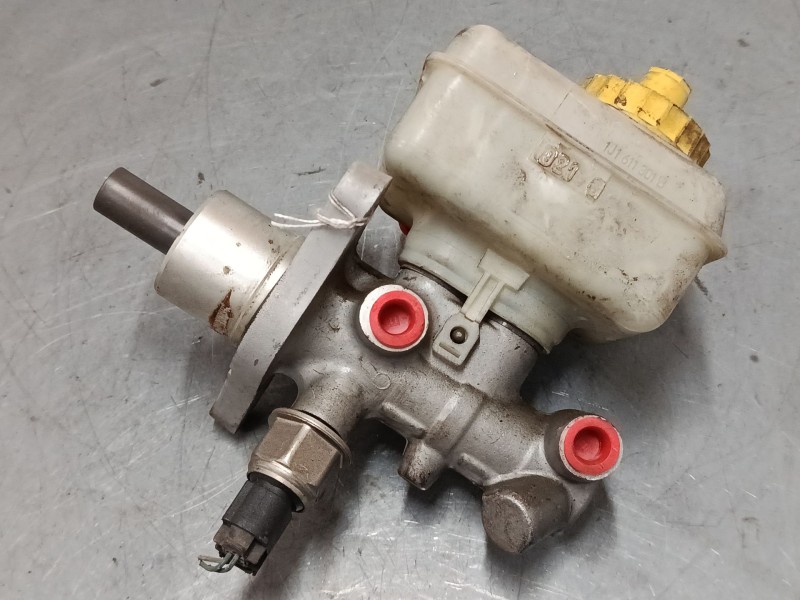 Recambio de bomba freno para volkswagen new beetle descapotable (1y7) 2.0 referencia OEM IAM   