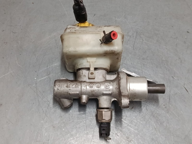 Recambio de bomba freno para volkswagen new beetle descapotable (1y7) 2.0 referencia OEM IAM   
