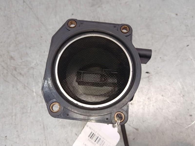 Recambio de caudalimetro para volkswagen new beetle descapotable (1y7) 2.0 referencia OEM IAM 06A906461B  