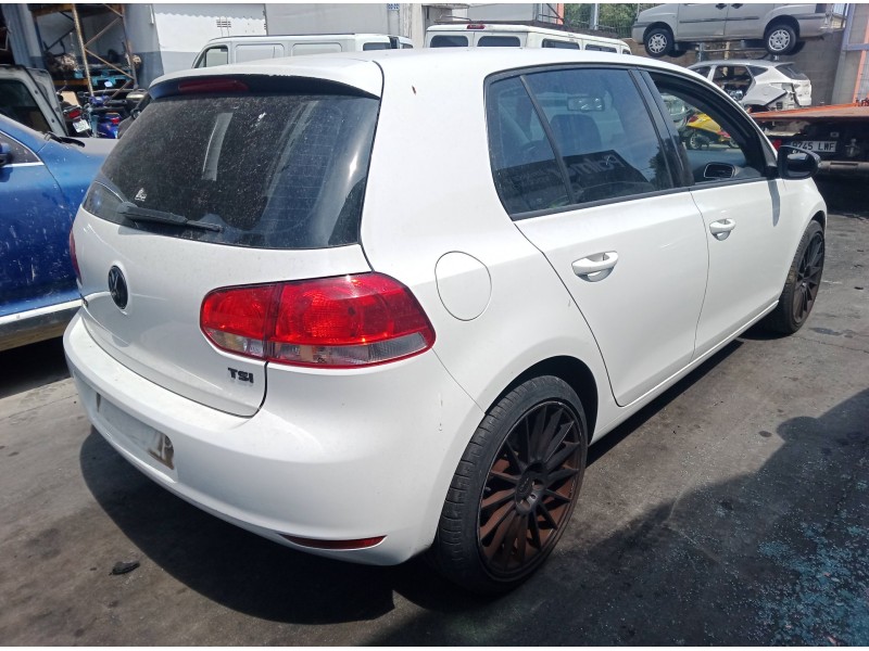 volkswagen golf vi (5k1) del año 2010