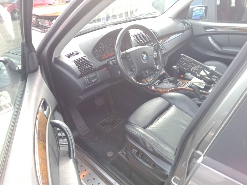 bmw x5 (e53) del año 2004