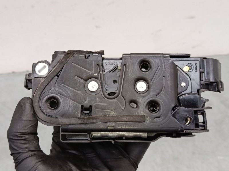 Recambio de cerradura puerta trasera izquierda para volkswagen tiguan (ad1, ax1) 2.0 tdi referencia OEM IAM 5NA839015E  