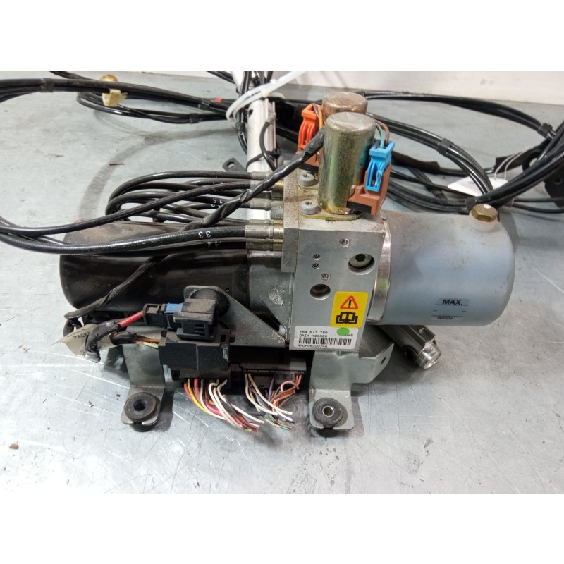 Recambio de motor capota para renault megane ii coupé-cabriolet (em0/1_) 1.6 16v referencia OEM IAM 8200149739 E84871789 