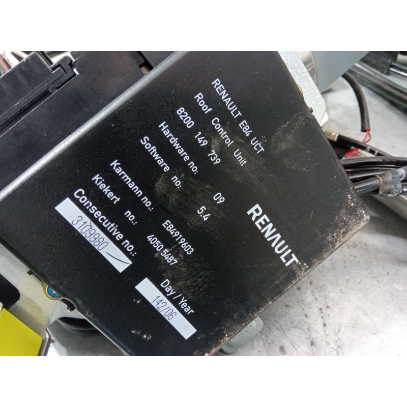 Recambio de motor capota para renault megane ii coupé-cabriolet (em0/1_) 1.6 16v referencia OEM IAM 8200149739 E84871789 