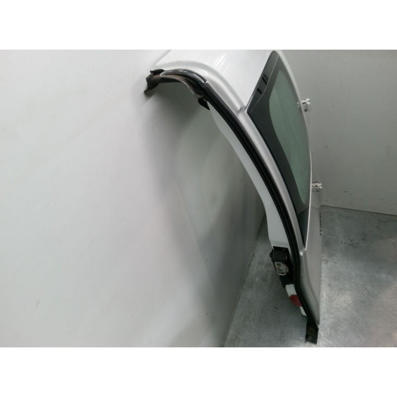 Recambio de porton trasero derecho para renault kangoo be bop (kw0/1_) 1.5 dci 75 referencia OEM IAM   