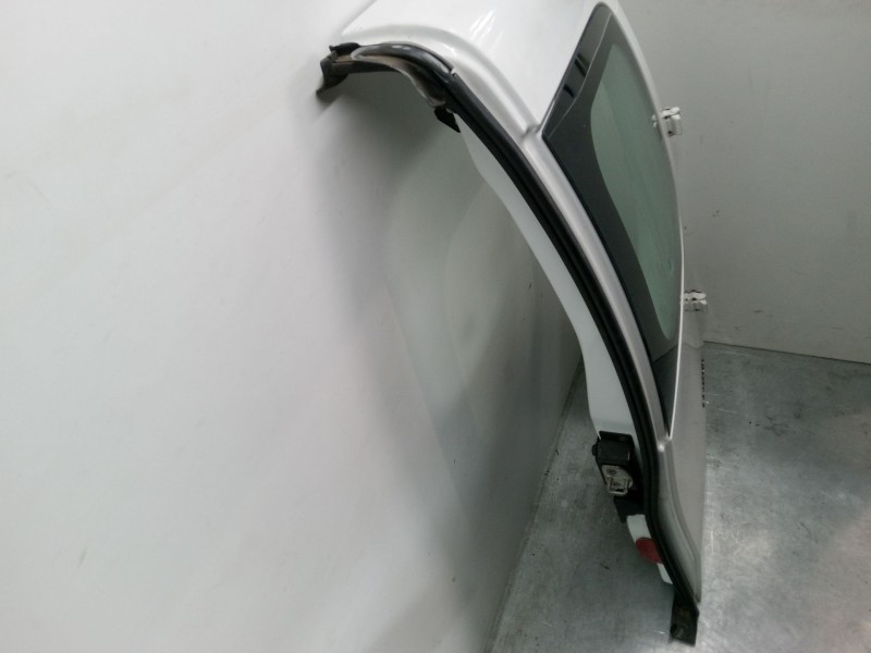 Recambio de porton trasero derecho para renault kangoo be bop (kw0/1_) 1.5 dci 75 referencia OEM IAM   