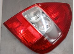 Recambio de piloto trasero derecho para honda jazz ii (gd_, ge3, ge2) 1.3 idsi (gd1) referencia OEM IAM   