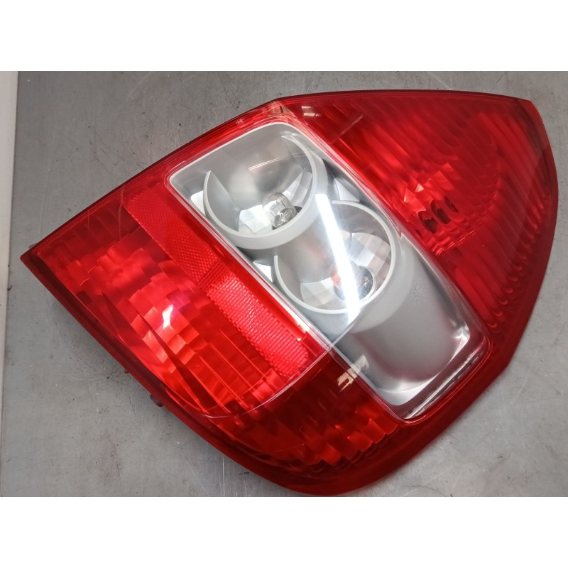 Recambio de piloto trasero derecho para honda jazz ii (gd_, ge3, ge2) 1.3 idsi (gd1) referencia OEM IAM   