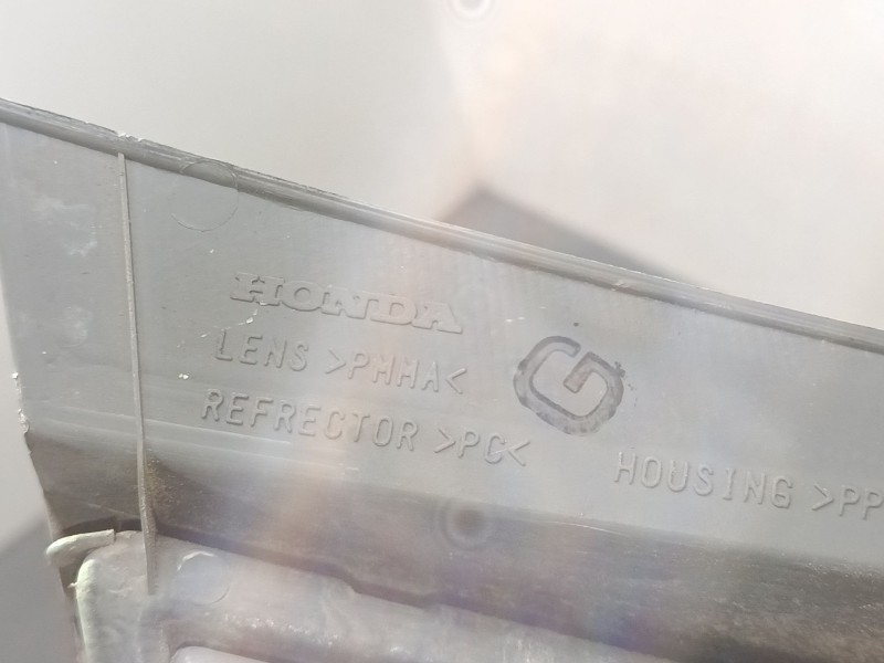 Recambio de piloto trasero izquierdo para honda jazz ii (gd_, ge3, ge2) 1.3 idsi (gd1) referencia OEM IAM   