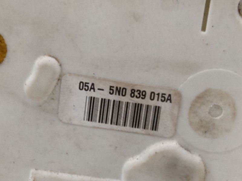 Recambio de cerradura puerta trasera izquierda para volkswagen tiguan (5n_) 2.0 tdi referencia OEM IAM 5N0839015A  