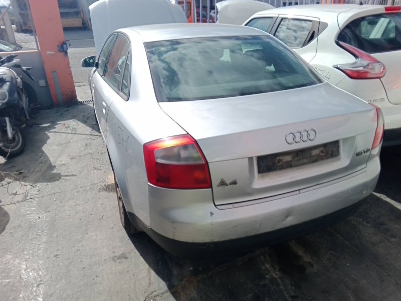 audi a4 b6 (8e2) del año 2001