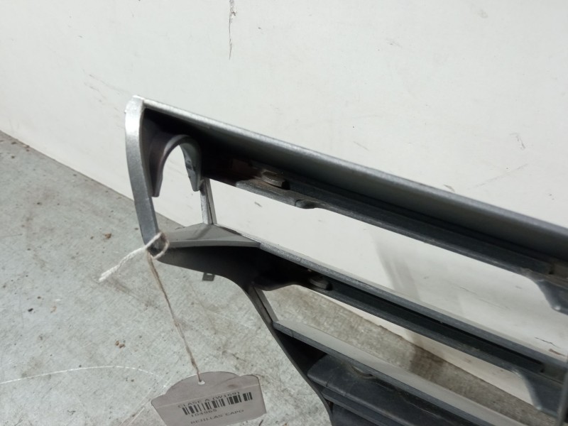 Recambio de rejillas capo para mercedes-benz clase a (w169) a 180 cdi (169.007, 169.307) referencia OEM IAM   