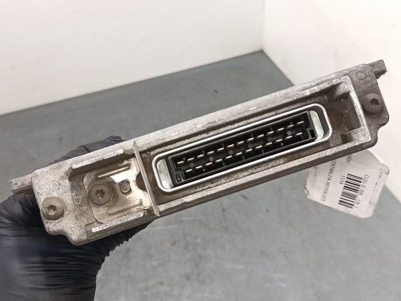 Recambio de centralita motor uce para renault clio ii (bb_, cb_) 1.9 d (b/cb0e, bb0j) referencia OEM IAM HOM770104956  770011120