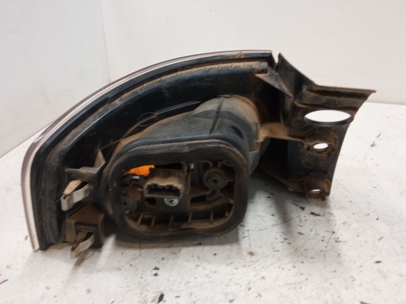 Recambio de piloto trasero derecho para seat ibiza iii (6l1) 1.4 16v referencia OEM IAM   