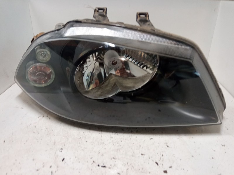 Recambio de faro derecho para seat ibiza iii (6l1) 1.4 16v referencia OEM IAM 6L1941022A 89306240 