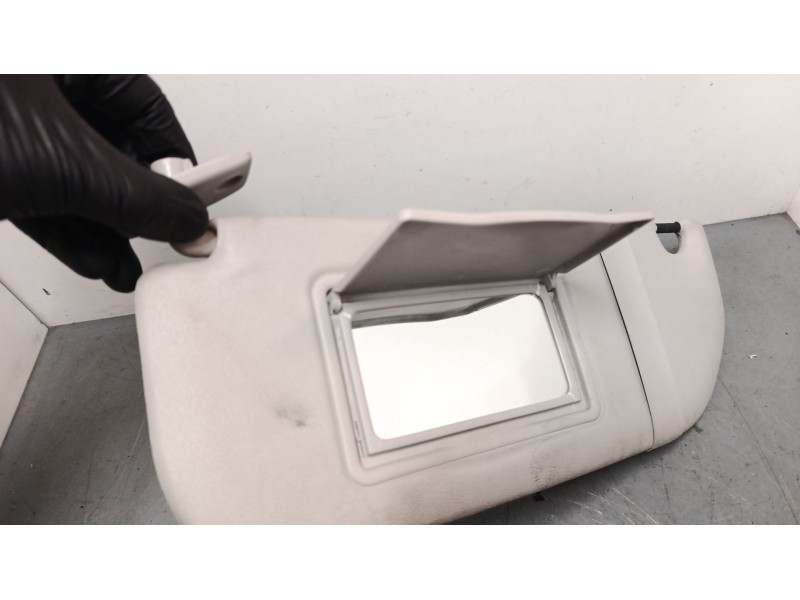 Recambio de parasol izquierdo para citroën c3 i (fc_, fn_) 1.4 i referencia OEM IAM   