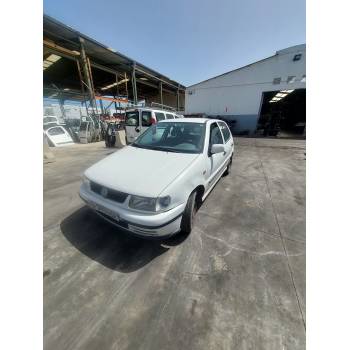 VOLKSWAGEN POLO III (6N1)