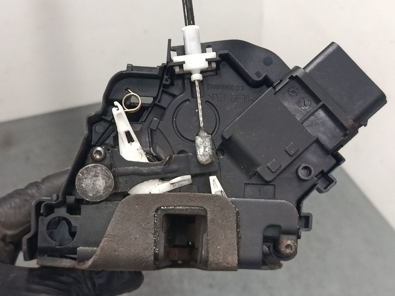 Recambio de cerradura puerta trasera izquierda para ford ka (ru8) 1.2 referencia OEM IAM 6M2AR21813ED  