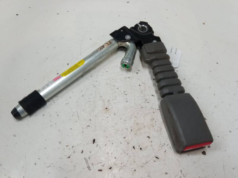 ANCLAJE CINTURON DELANTERO IZQUIERDO 