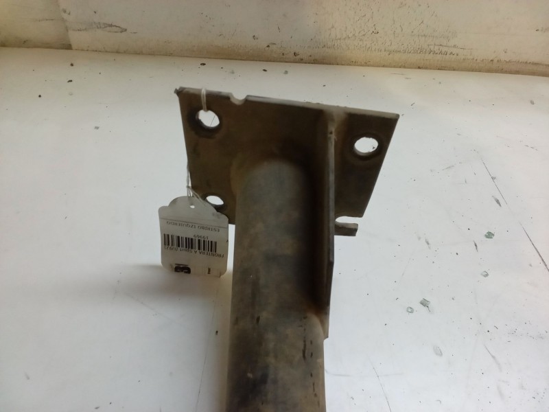 Recambio de estribo izquierdo para opel frontera a sport (u92) 2.0 i (52sud2, 55sud2) referencia OEM IAM   