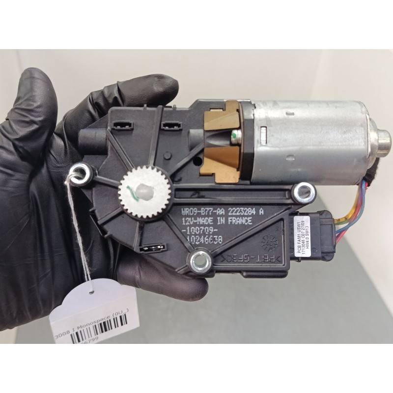 Recambio de motor techo solar para peugeot 3008 i monospace (0u_) 1.6 hdi referencia OEM IAM WR09B77AA  