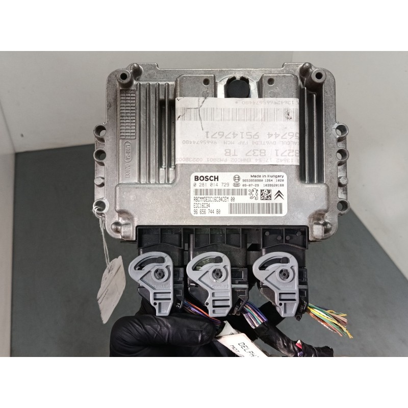 Recambio de centralita motor uce para peugeot 3008 i monospace (0u_) 1.6 hdi referencia OEM IAM 9665674480 0281014729 9653958980