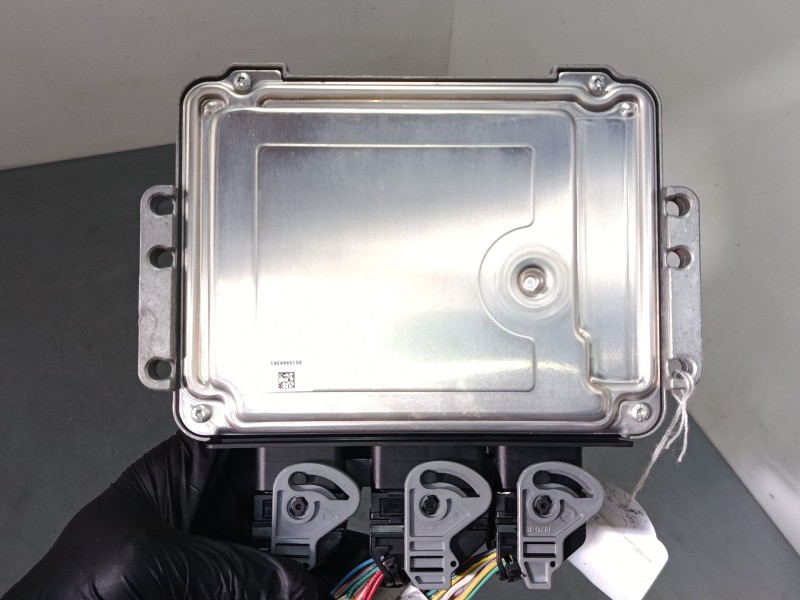 Recambio de centralita motor uce para peugeot 3008 i monospace (0u_) 1.6 hdi referencia OEM IAM 9665674480 0281014729 9653958980