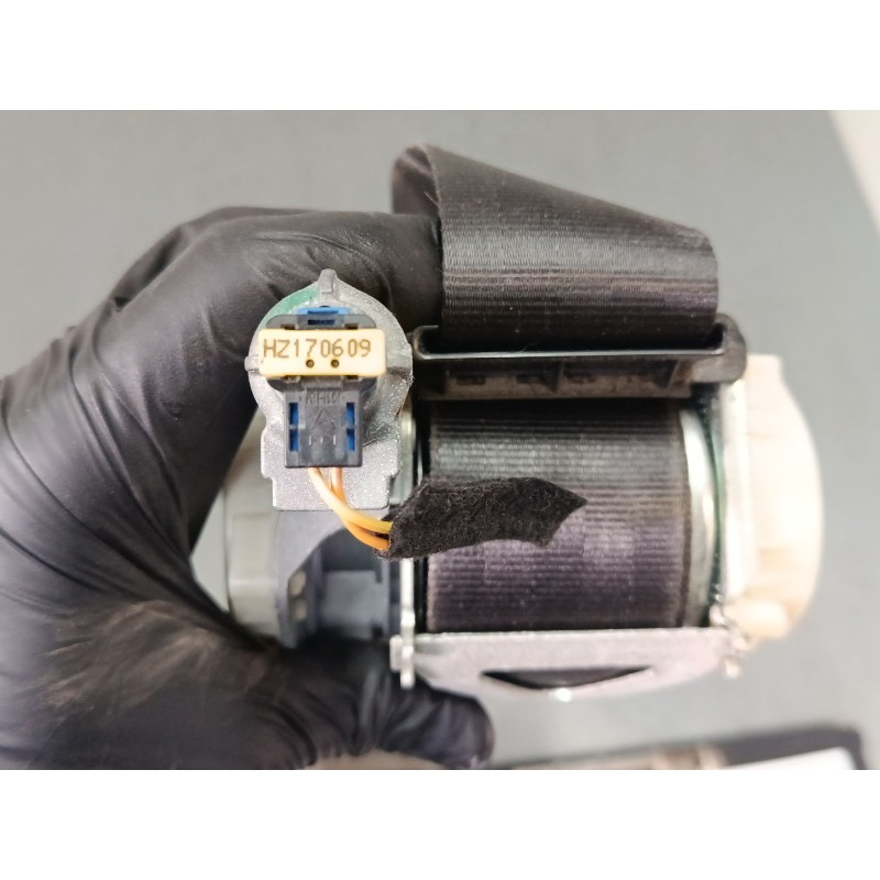 Recambio de cinturon seguridad delantero izquierdo para peugeot 3008 i monospace (0u_) 1.6 hdi referencia OEM IAM 34071115D  