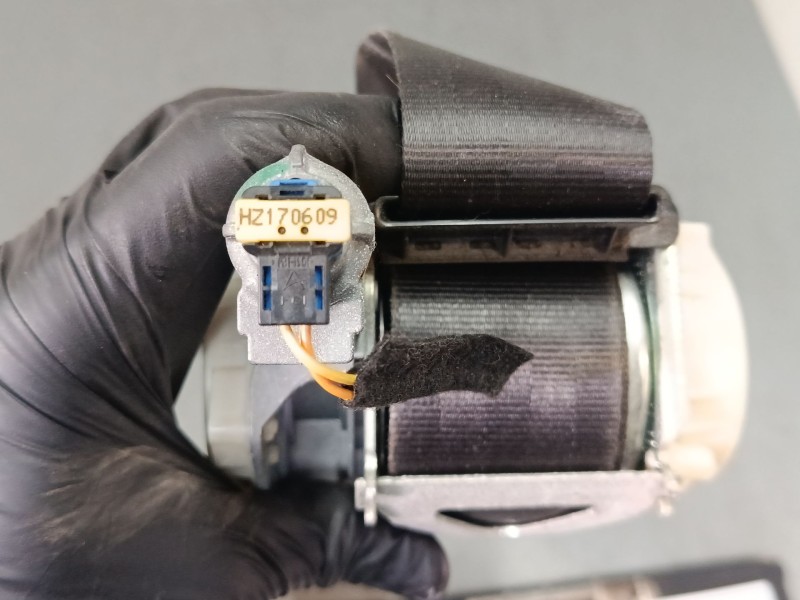 Recambio de cinturon seguridad delantero izquierdo para peugeot 3008 i monospace (0u_) 1.6 hdi referencia OEM IAM 34071115D  