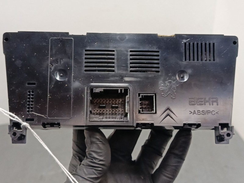 Recambio de mando climatizador para peugeot 3008 i monospace (0u_) 1.6 hdi referencia OEM IAM 96837481XT  