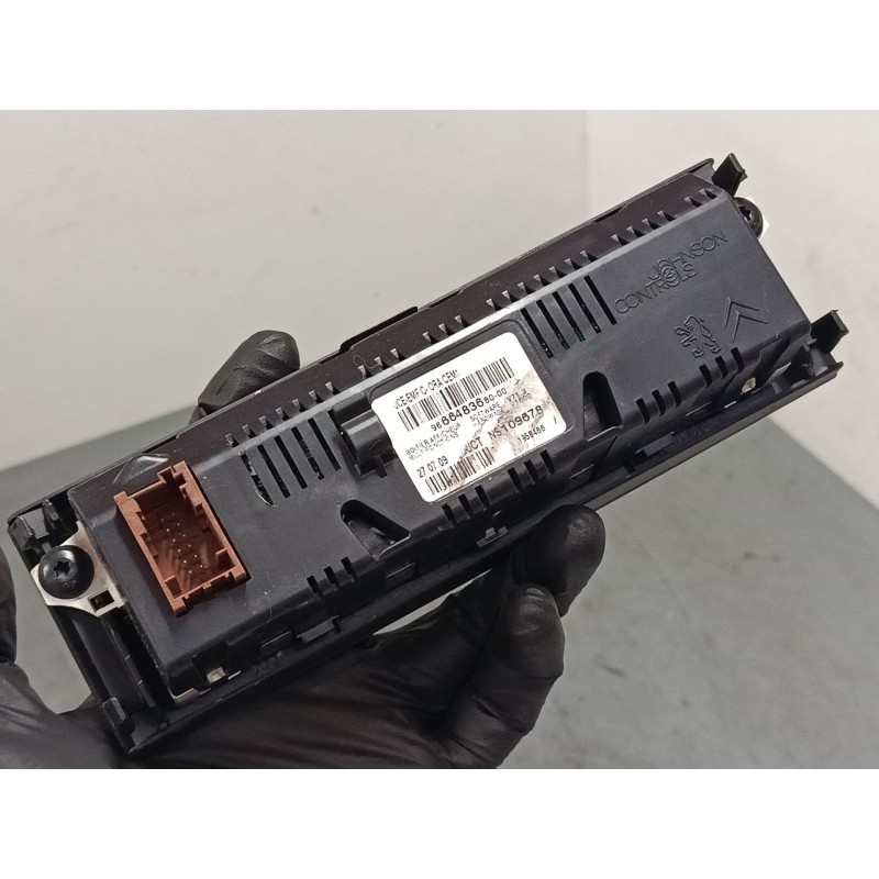 Recambio de pantalla multifuncion para peugeot 3008 i monospace (0u_) 1.6 hdi referencia OEM IAM 9666483680  