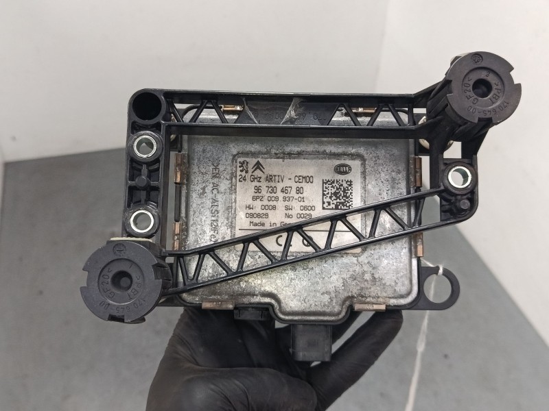 Recambio de modulo radar control distancia para peugeot 3008 i monospace (0u_) 1.6 thp referencia OEM IAM 9673046780 6PZ009937 