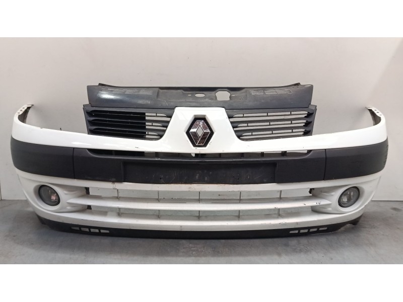 Recambio de paragolpes delantero para renault clio ii (bb_, cb_) 1.2 (bb0a, bb0f, bb10, bb1k, bb28, bb2d, bb2h, cb0a,... referen