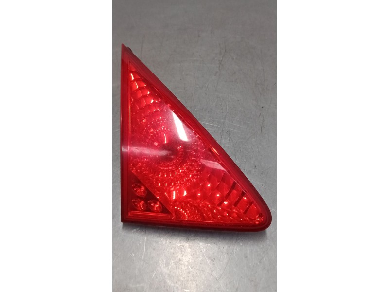 Recambio de piloto trasero porton izquierdo para peugeot 3008 i monospace (0u_) 1.6 hdi referencia OEM IAM 9683461080  