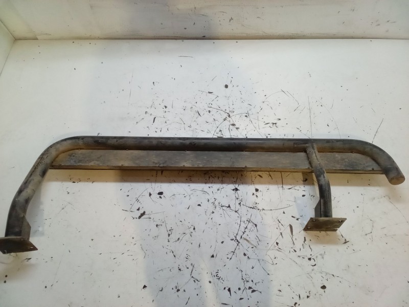 Recambio de estribo izquierdo para opel frontera a sport (u92) 2.0 i (52sud2, 55sud2) referencia OEM IAM   