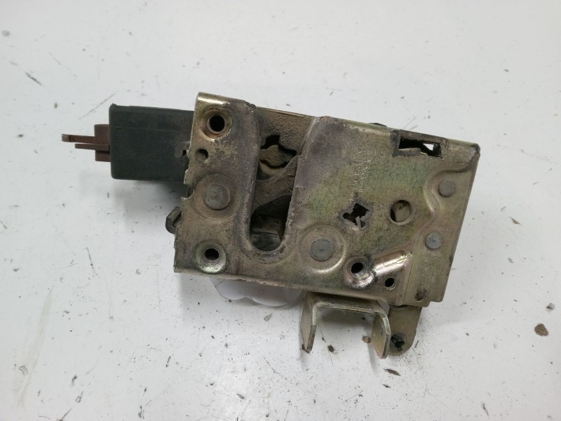 Recambio de cerradura puerta delantera derecha para peugeot 106 ii (1a_, 1c_) 1.1 i referencia OEM IAM   
